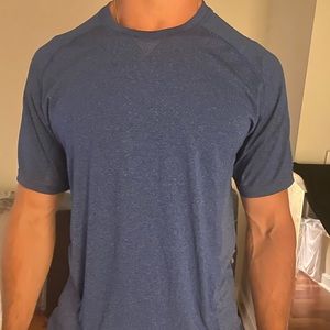 Blue Men’s Lululemon Shirt